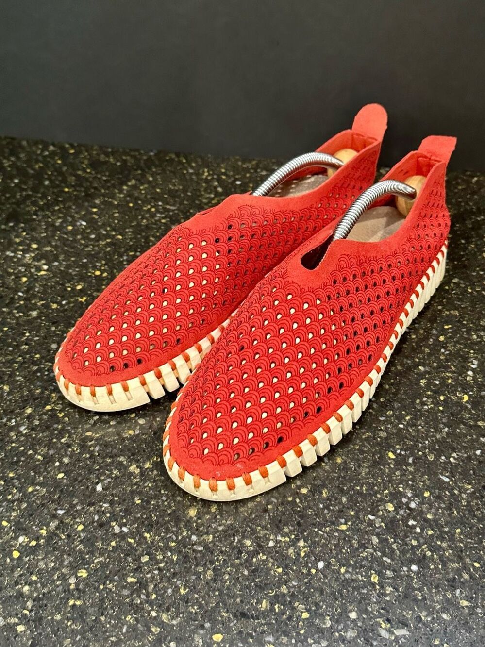 Ilse Jacobsen Deep Red Tulip Slip Ons